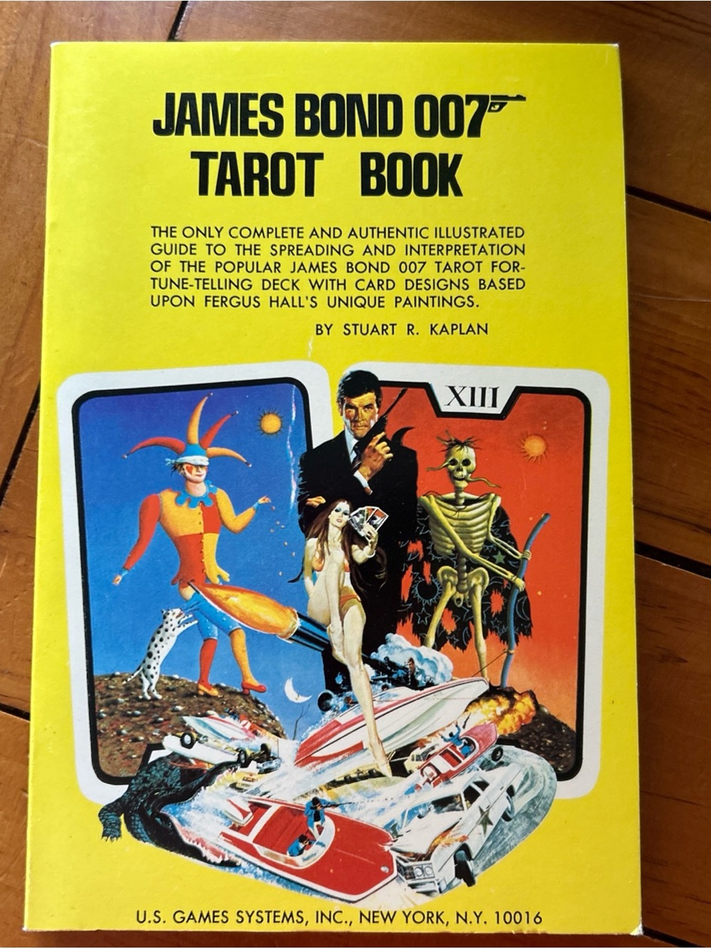 James Bond 007 Tarot Guidebook